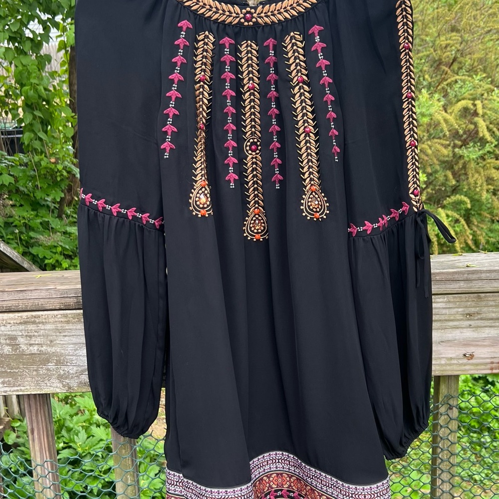 Bebe Black Embroidered Dress Boho Size S/P Rhinestones Beaded Long Sleeved W/Tie
